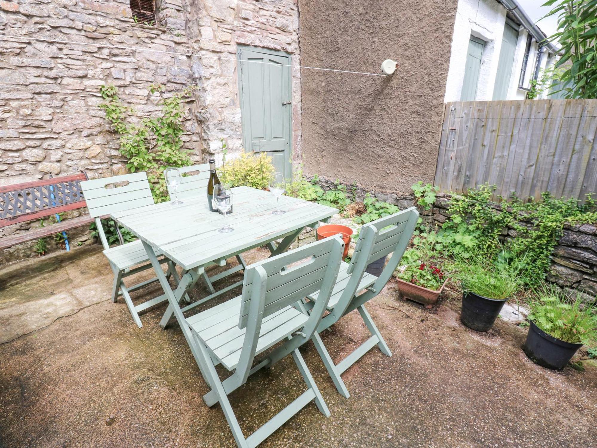 Corner Cottage Kirkby Stephen Exterior photo